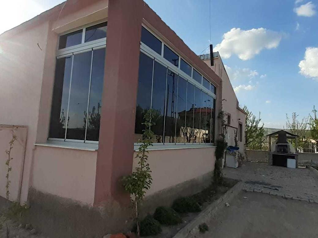 Cam Balkon 3