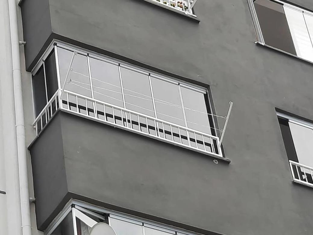 Cam Balkon 11